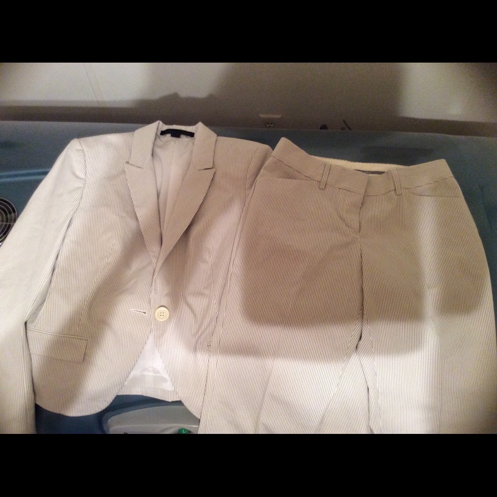 Express Design Studio Pants/ Jacket Set - image 1